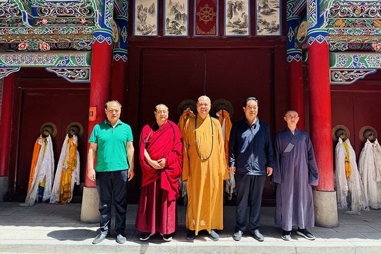 法门寺佛学院拜访甘肃省佛教协会(图3)