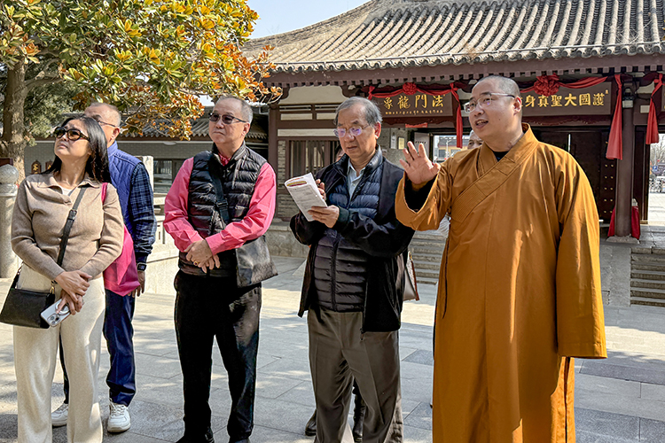 马来西亚汉文化中心一行来法门寺参访交流