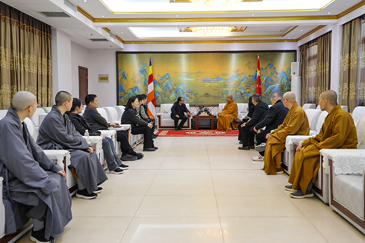 湖南省民宗委一行来法门寺佛学院专题调研