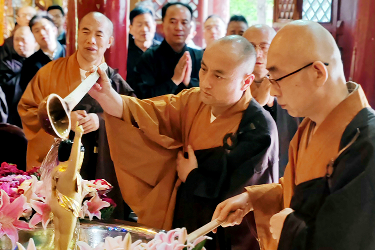 恭迎释迦如来圣诞——陕西各寺院举办浴佛祈福法会(图9)