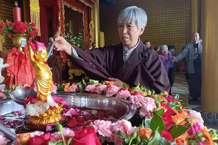 恭迎释迦如来圣诞——陕西各寺院举办浴佛祈福法会(图35)