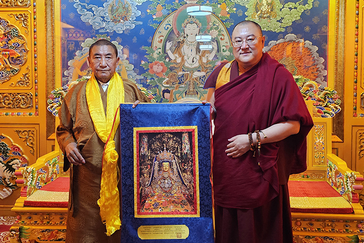 中国佛教协会副会长珠康•土登克珠活佛一行参访广仁寺(图5)