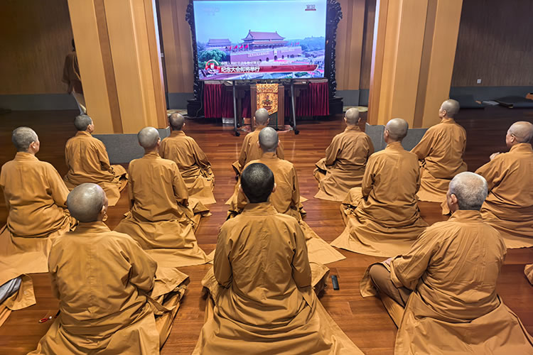 恭迎释迦如来圣诞——陕西各寺院举办浴佛祈福法会(图16)