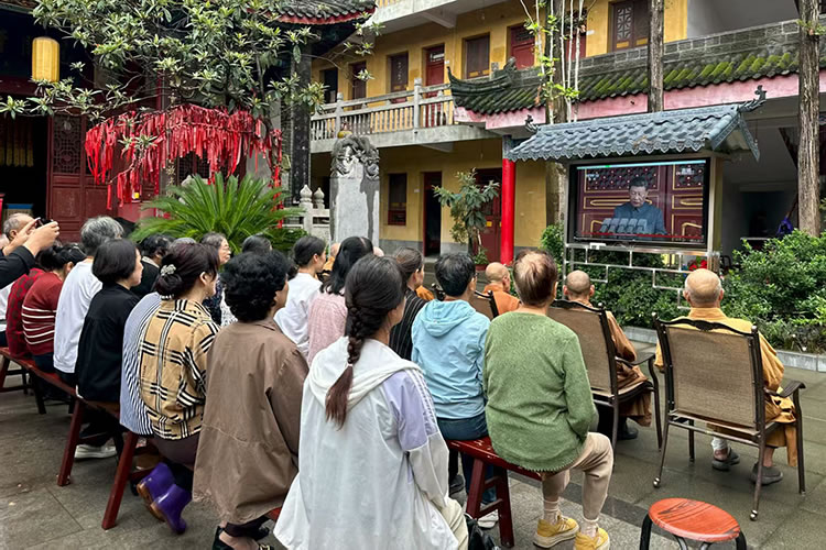 恭迎释迦如来圣诞——陕西各寺院举办浴佛祈福法会(图14)