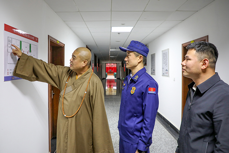 法门寺佛学院开展2025年秋季学期开学前安全检查(图2)