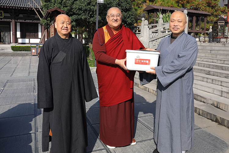西安广仁寺2025年终南山供僧活动(图5)