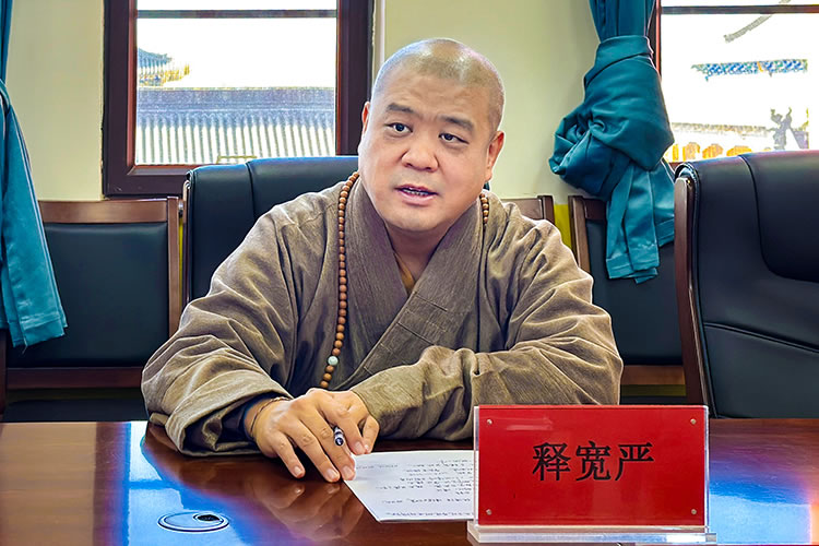 法门寺佛学院向内蒙古佛教学院进行《爱国主义教育法概论》捐赠(图3)