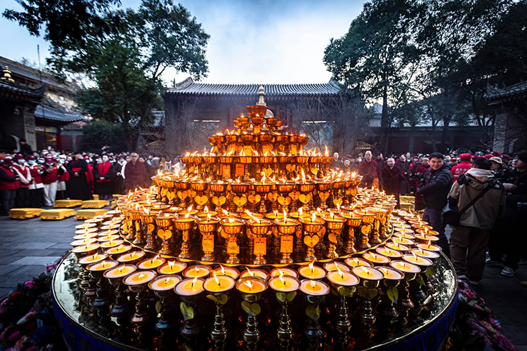 2025年广仁寺燃灯法会圆满(图2)