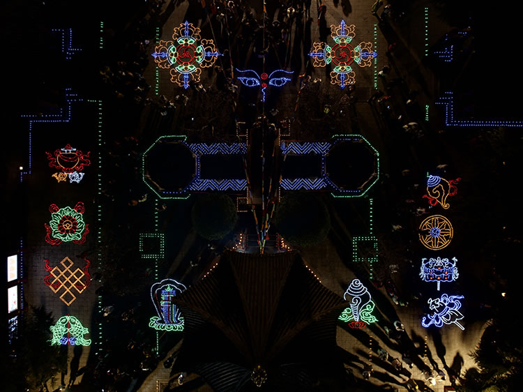 2025年广仁寺燃灯法会圆满(图3)